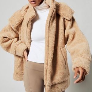 NWT ALO Yoga Norte Sherpa Hooded Coat, Camel, Med
